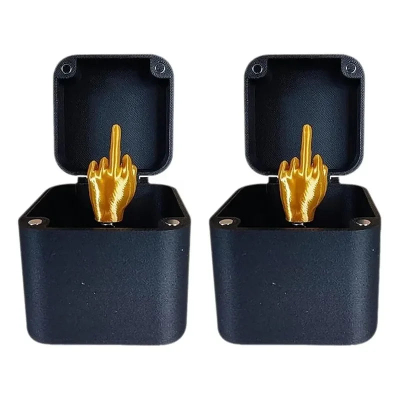 Middle Finger in Box Prank Gift Creative Spoof Hand Gesture Gag Toy for Valentine's Day April Fool's Day Holiday Home Fun