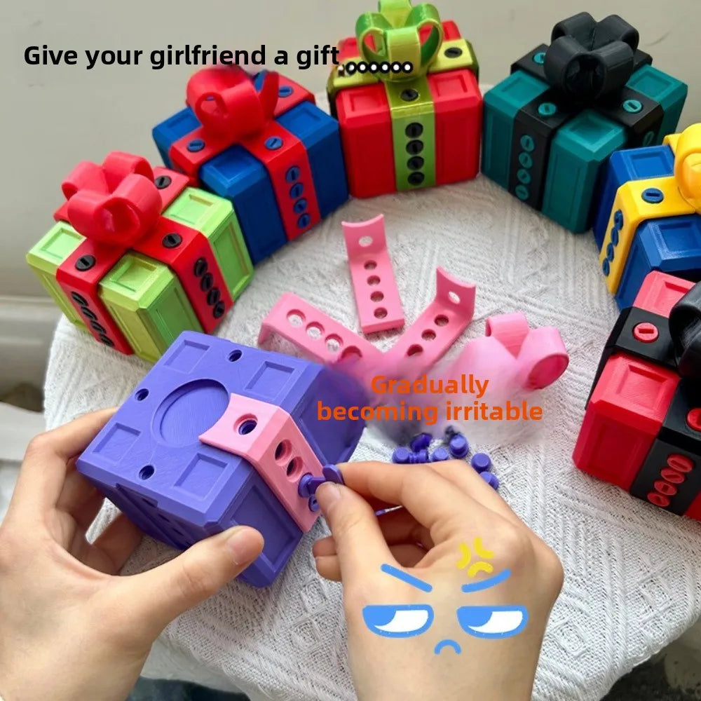 Blind Boxes Party Supplies 3D Interactive Annoying Gift With Plastic Screws Geometric Puzzle Novelty Pranking Holiday Birthday